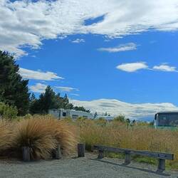 Notre camping de l'autre cote de la marche!