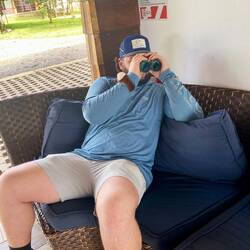 Z warming up his skills ... please note his bracelet. 🦥