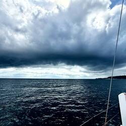 Do you see what I see 😬?