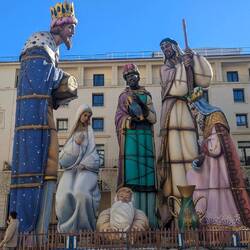 Die größte Krippe der Welt vor dem Rathaus