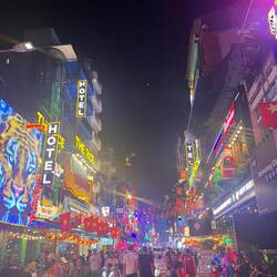 Bienvenue à Las Vegas ... euh... Ho Chi Minh