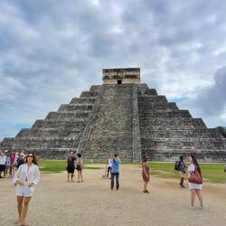 Schon beeindruckend ... die Pyramide des Kukulcán ...