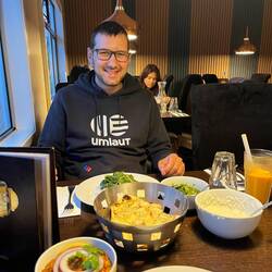 Als Tagesabschluss gings noch indisch Essen