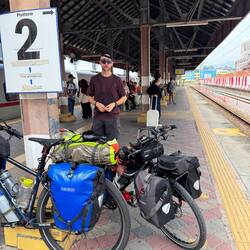 Waiting for the train into Kuala Lumpur at Seremban station.