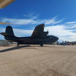 Martin JRM Mars, größtes Flugboot der Amis, im WWII sieben Stück gebaut, nach dem Krieg Feuerlöscher