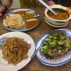 Gandhi’s Vegetarian Restaurant in Brickfields. Freedom to eat anything made my belly truly happy.