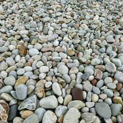 Close up of the pebbles.