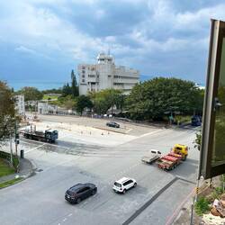 Blick aus unserem Hotelzimmer auf den Hafen