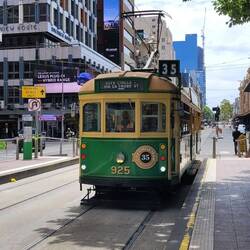 Historische Tram 35, fährt im Kreis an allen Sehenswürdigkeiten vorbei🙂