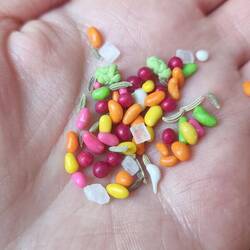 Indische Variante gegen Mundgeruch