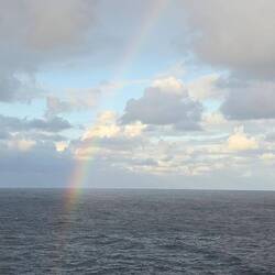 Mal wieder ein Regenbogen vor dem Balkon