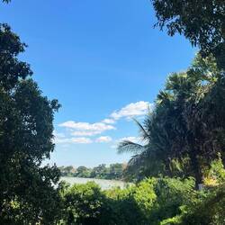 Mittagspause in "Stueng Traeng"