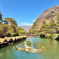 Tha Falang Lake, très populaire auprès des locaux ...