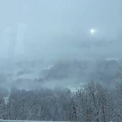 Die Sonne drückt durch