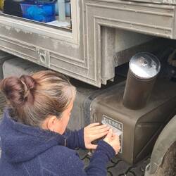 Unser "Diesel in mehreren Sprachen" Aufkleber kommt zum Einsatz