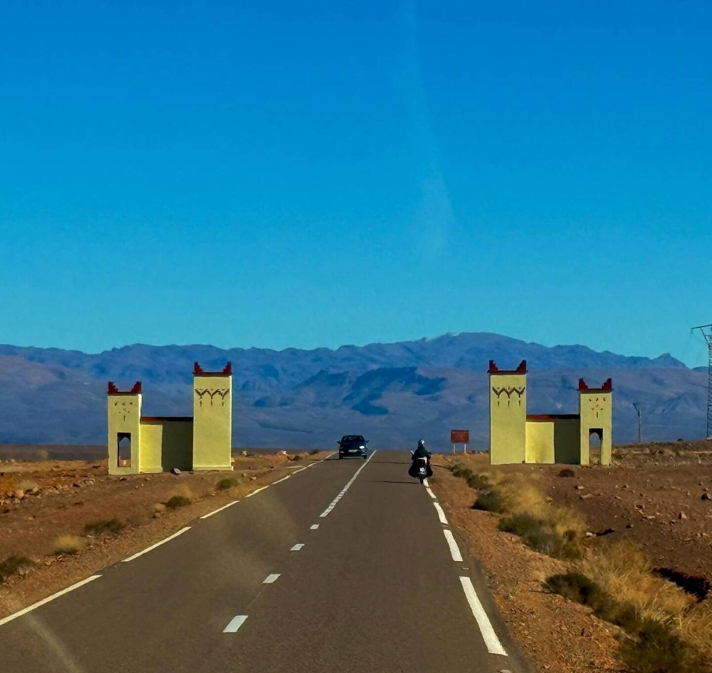 Auf der RN17 Richtung Merzouga