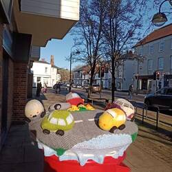 More yarn bombing, Petersfield