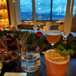 A tropical fruity ‘Junglebird’ for Lilz and a crisp, citrusy 'Sidecar' for me