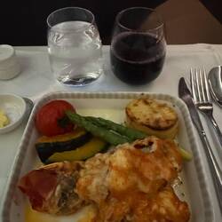 Der vorbestellte Hummer kam wirklich... 🤩