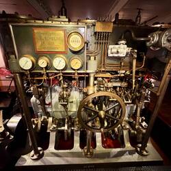 Dampfbetriebener Antrieb