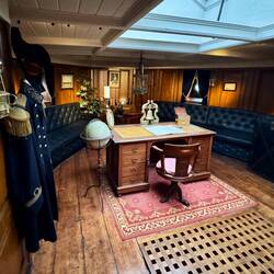 Da gibt's noch eine standesgemäße Kabine für den Kapitän