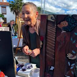 von dieser Künstlerin, bei der wir auch drei kleine Kunstwerke gekauft haben, ...