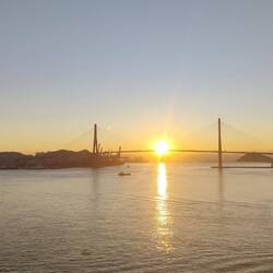 .. und wieder eine Brücke