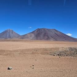 Vulkane wie sie im Buche stehen