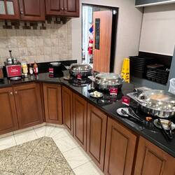 The main food line at Drury Inn