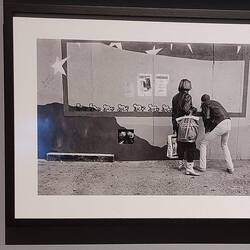 Keith Haring al lavoro (1980, Micha Bar-Am)