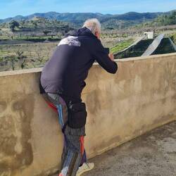 Hier fotografiere ich mit Amateurstativ (Mauer) ...