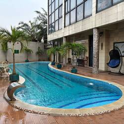 Pool im Hotel Hibiskus