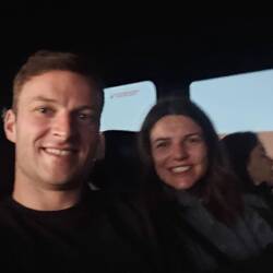 Hier sehen wir ja sogar wach aus... der Schein trügt