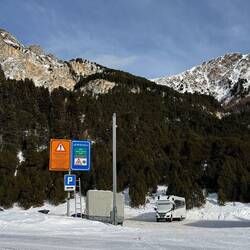 Parkplatz und Übernachtungsplatz