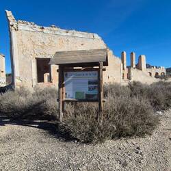 Reste der Salzfabrik aus der Mitte des 20.Jh.