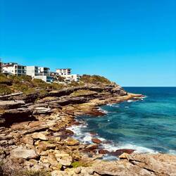 Coastal Walk 🏃🏽🪨