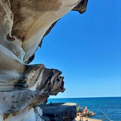 Coastal Walk 🏃🏽🪨