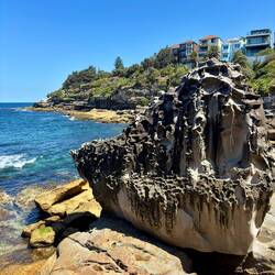 Coastal Walk 🏃🏽🪨