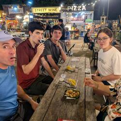 Plenty of alleys nearby to find all sorts of delights. It'll be fun to go exploring