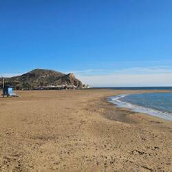 Diesen Strand erreicht man fußläufig in ca. 20 Minuten.