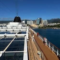 The 8th deck view back to Honolulu