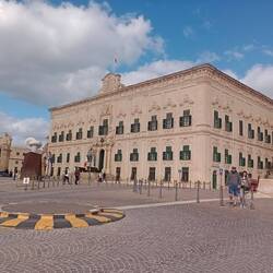 Augerge de Castille, office of the Prime Minister