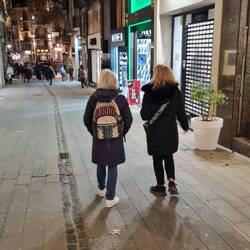 An 12 Lokalen vorbei und ich hatte MEGAHUNGER !!!