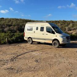 ... alle anderen Buchten davor waren vollgestopft mit Campern 😬