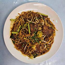 Mee Goreng Daging: Es mundet wieder richtig.