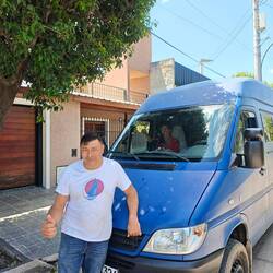 Daumen hoch von Helfer Nr. 2: Walter, der Sprinter-Spezialist