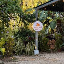 Coffee stop! And a churro ... 🫢