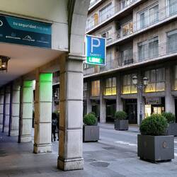 Einfahrt zum Parkhaus in Granada