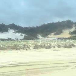 mehrfarbige Dünen, weiss und sandfarben