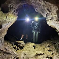 ...dann wieder so hoch dass man locker stehen konnte